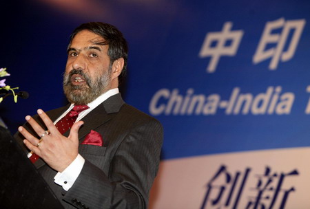 Commerce Ministers of China and India meet in Beijing