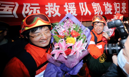 Mission done! 1st Chinese rescue team back home from Haiti