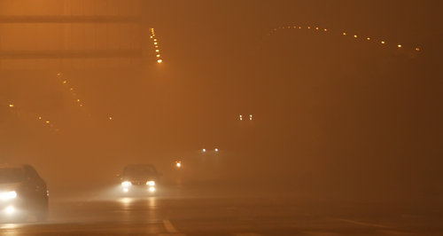 Heavy fog envelops S China