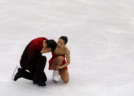 Shen and Zhao win pairs gold