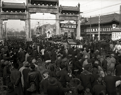 Focus on China photo exhibition opens in Canada