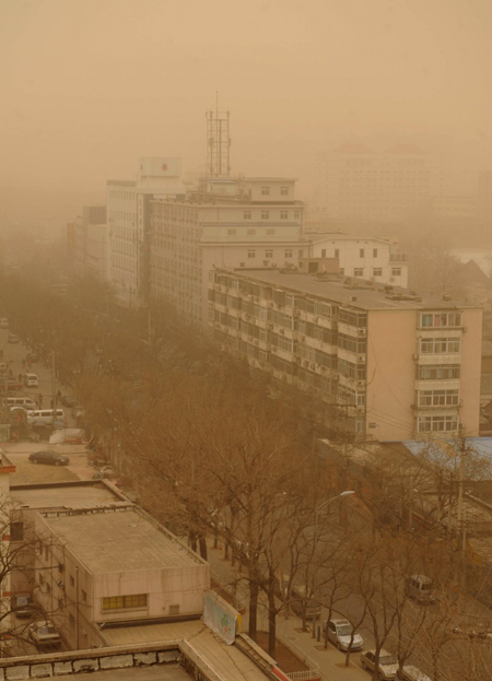 Sandstorm hits Beijing again