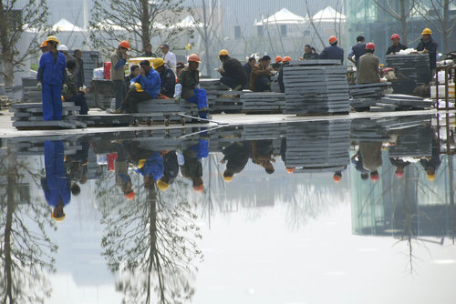 'Water Mirror' reflects Expo