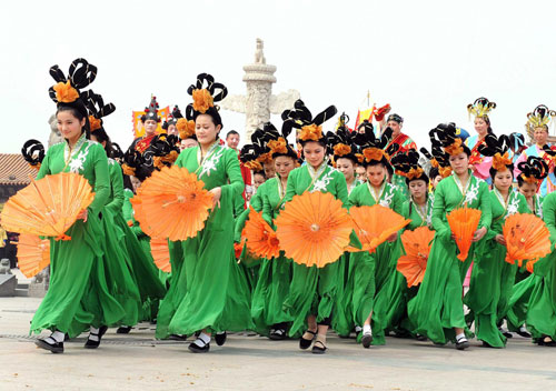 Qingming festival marked in Henan