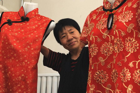 Armless embroiderer heads to Expo for exhibition