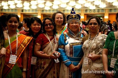 Beijing holds Global Summit of Women 2010