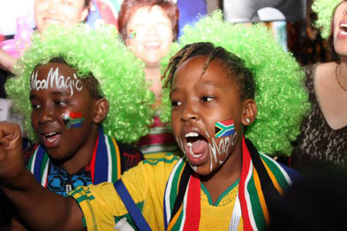 China cheers for World Cup