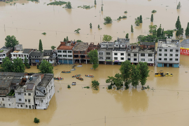 Day-by-day Photos: China flood