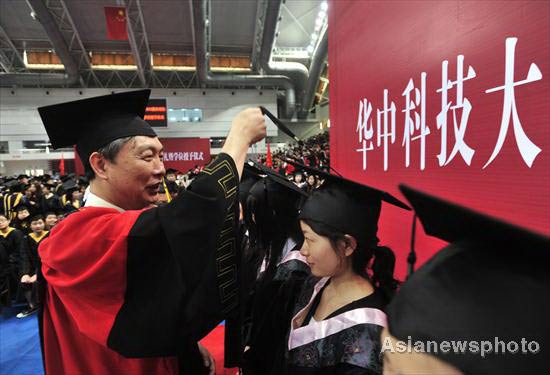 7,780 graduate at biggest-ever commencement