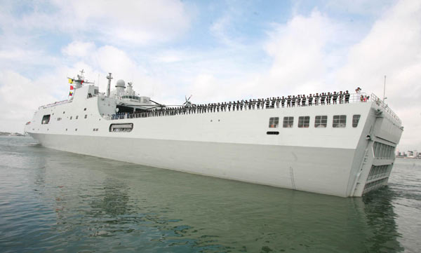 China's naval fleet off to Somalia to fight piracy