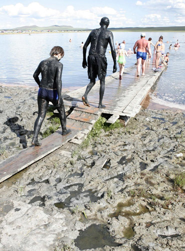 Mud bath in Russia