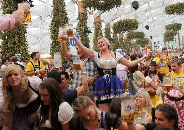 Oktoberfest, beer festival opens in Munich