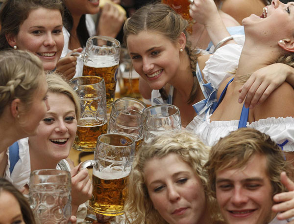 Oktoberfest, beer festival opens in Munich