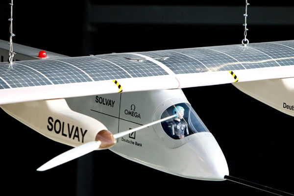 Solar-powered airplane flies over World Expo