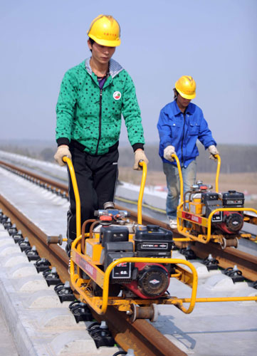 Beijing-Shanghai high-speed rail almost completed