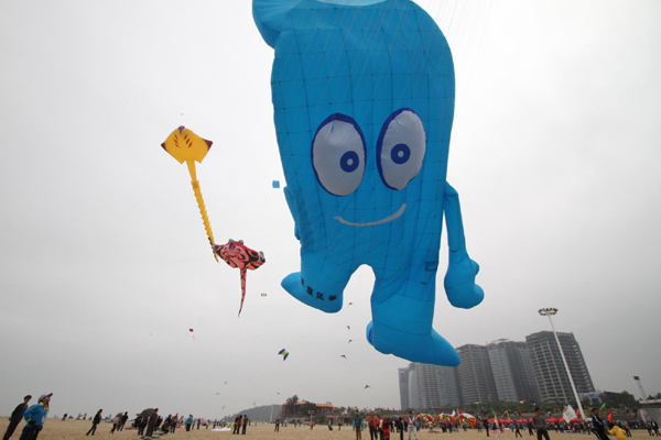 Let’s go fly a kite in Xiamen