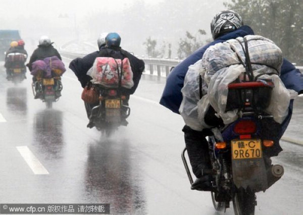 Going home by motorcycle for festival