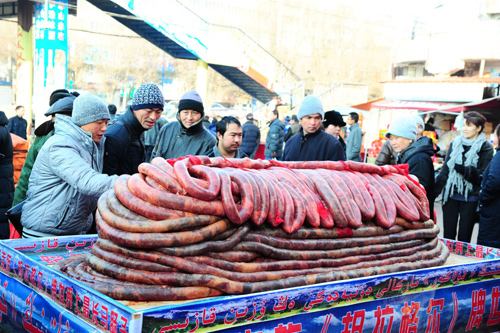 King-sized sausage tests your stomach