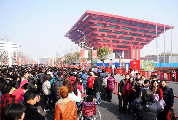 Spring Festival golden week sees travel boom