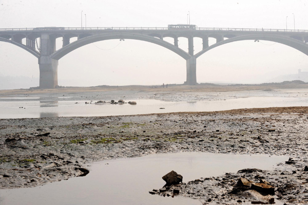 Drought hits C. China