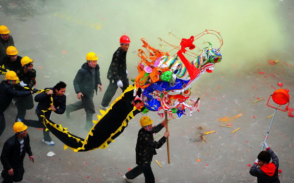 China revels in Lantern Festival