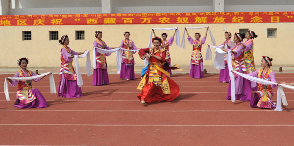 Lhasa celebrates third annual Serfs Emancipation Day