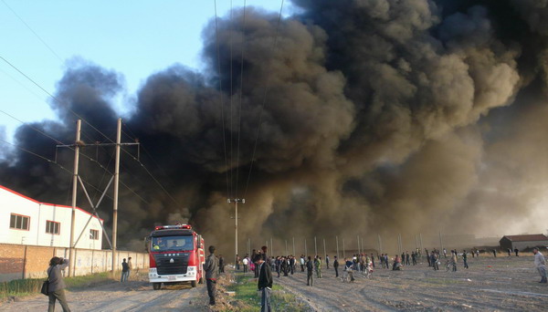 1 killed in warehouse fire in N China