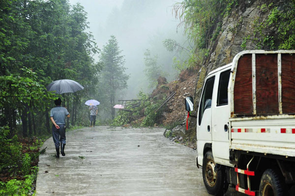 New round of torrential rains batter E China