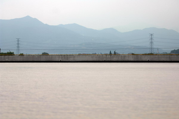 Residents evacuate amid worst floods in 56 yrs