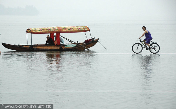Cycling on water?