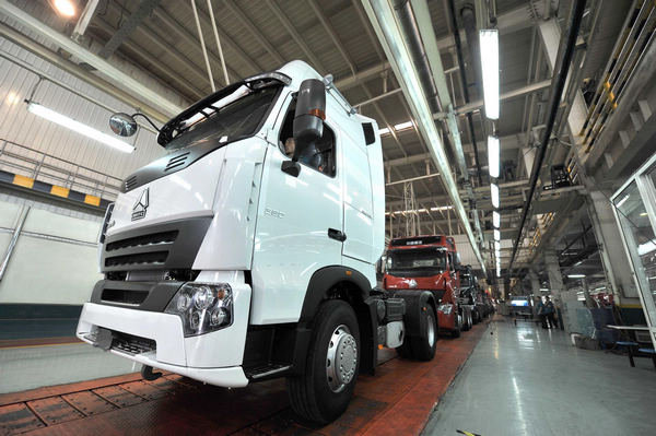 China doubles heavy truck exports