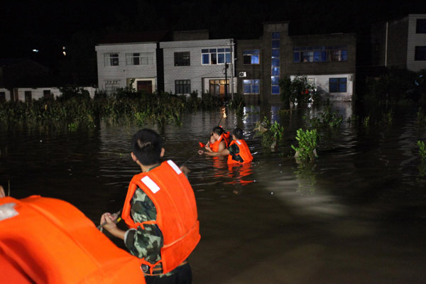Mountain torrents flood village, 30 evacuated
