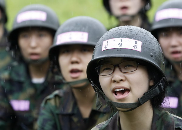 South Korean students train in military camp