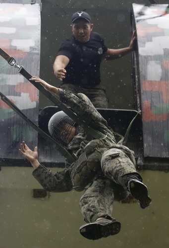 South Korean students train in military camp