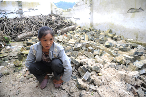 Rescue work underway after quake hits SW China