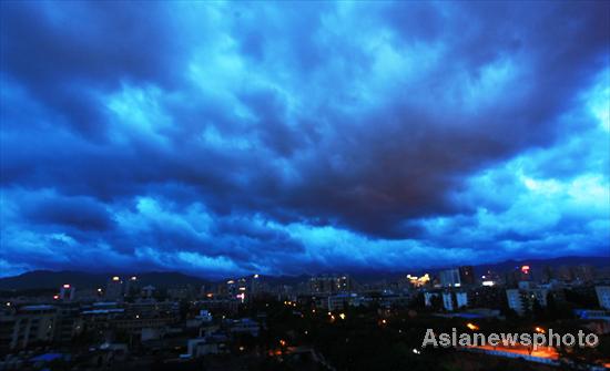 Typhoon Nanmadol hits Taiwan