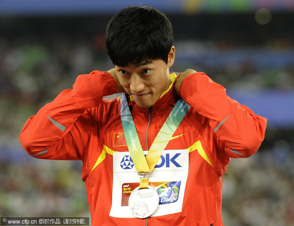 'Big brother' Liu happily receives silver