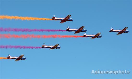 Aerobatic displays for Changchun's aviation open day