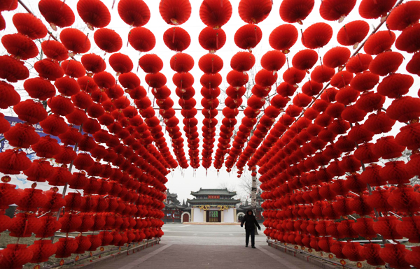 Temple fairs getting ready for Spring Festival