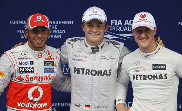 Rosberg roars to maiden pole at Chinese GP