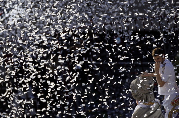 Real Madrid parade after triumph