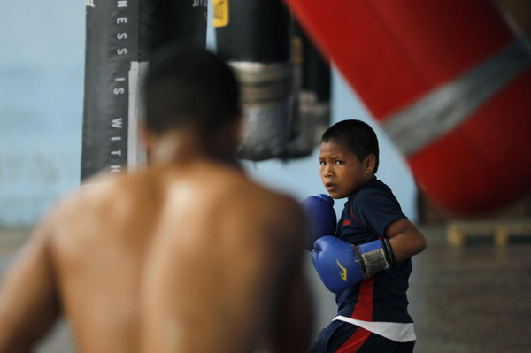 Young boxers in Panama City