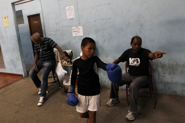 Young boxers in Panama City