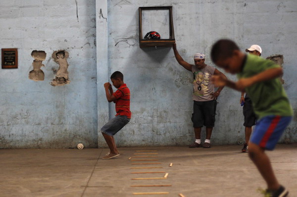 Young boxers in Panama City