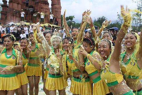 Mango festival held in SW China