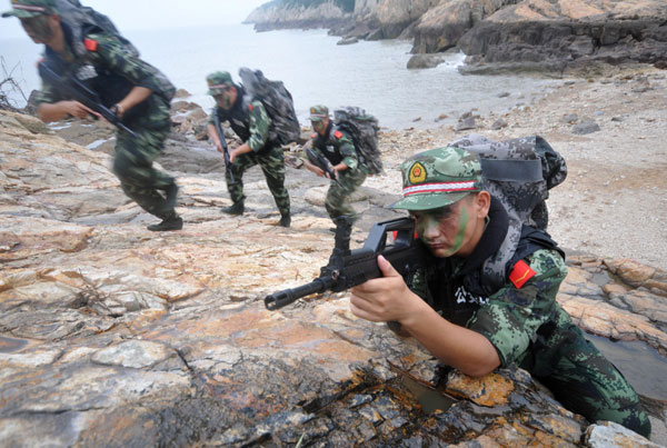Island training for border soldiers