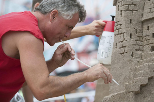 Sand Sculpting Contest kicks off in New York