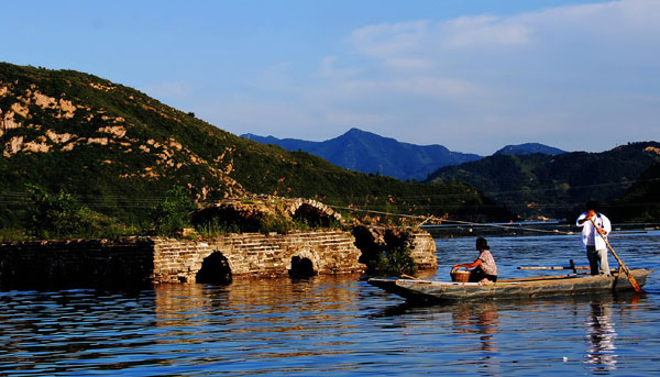 'Underwater Great Wall' submerges again after heavy rainfall