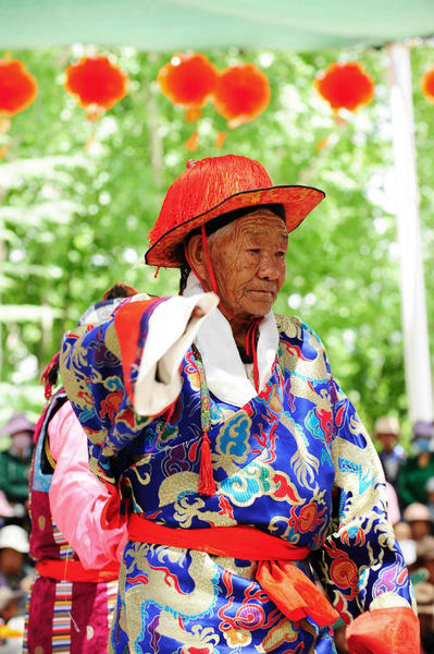 Tibetan operas staged during Shoton Festival