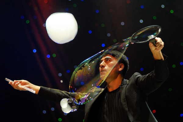 Award-winning art of life in a bubble